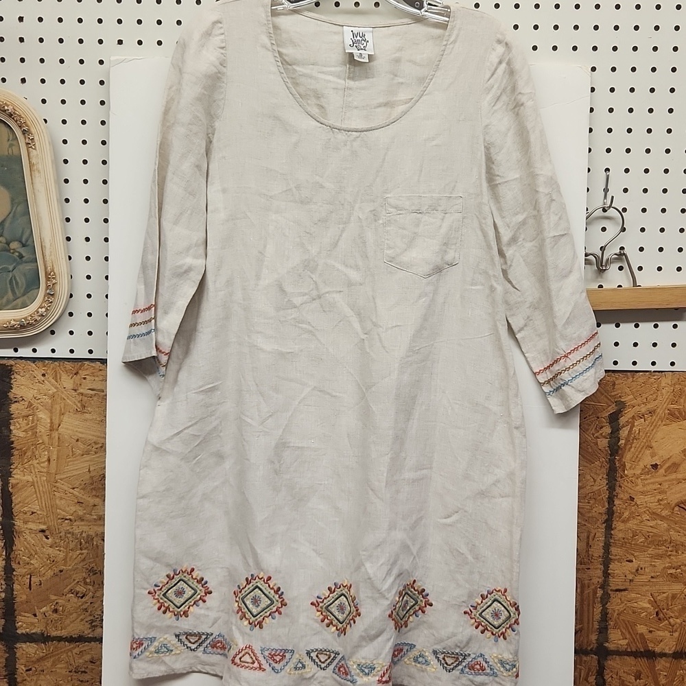 Ivy Jane tunic style dress 100% linen beige with embroidery  great condition